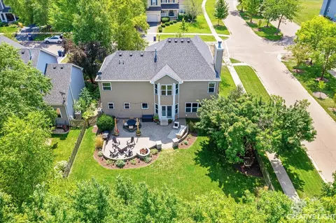 View/Area - 39 E W274 E Mallory Dr, Geneva, IL 60134 photo 1 of 5