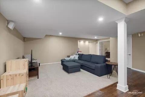 Living - 39 E W274 E Mallory Dr, Geneva, IL 60134 photo 4 of 4