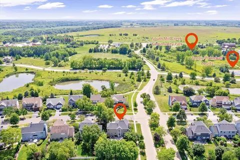 View/Area - 39 E W274 E Mallory Dr, Geneva, IL 60134 photo 3 of 5