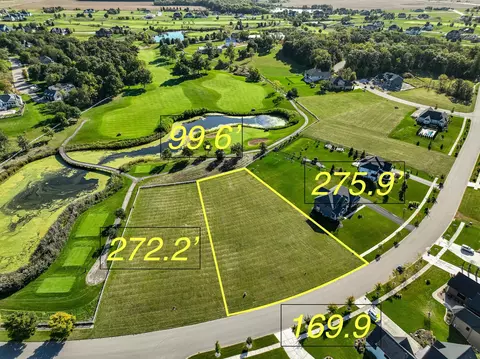 7340 Clubhouse Dr, Yorkville, IL 60560