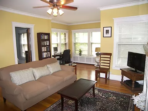 1133 Maple Ave #2E, Evanston, IL 60202 photo 4