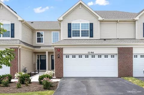 1146 Hawk Hollow Dr, Yorkville, IL 60560