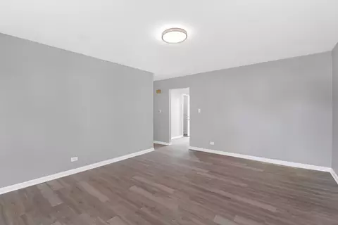 Living - 2811 Stafford Dr, Markham, IL 60428 photo 2 of 2