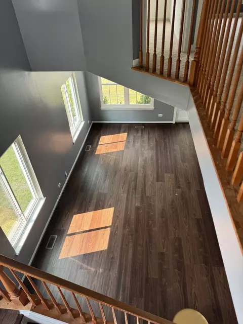 Living - 2238 Margaret Dr, Montgomery, IL 60538 photo 3 of 4