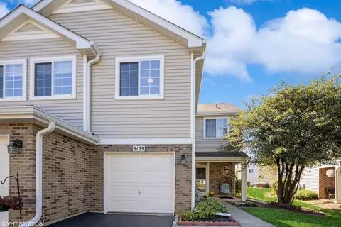 8129 Ripple Rdg, Darien, IL 60561