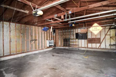 1665 Country Rd 300e, Bethany, IL 61914 photo 17