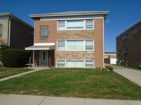 7252 W Crain St, Niles, IL 60714