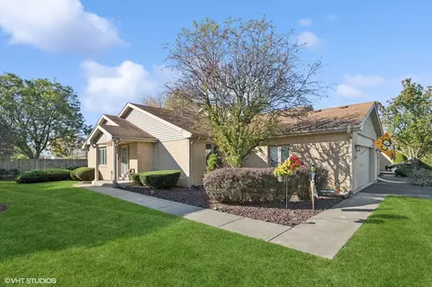 7615 W 158th Ct, Orland Park, IL 60462