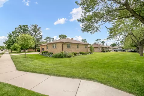 819 Read St, Lockport, IL 60441 photo 4