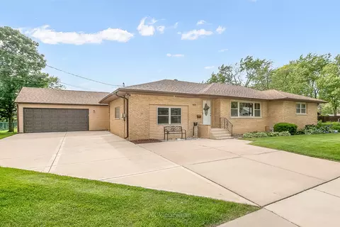 819 Read St, Lockport, IL 60441 photo 2