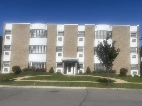 1130 Ontario St #C1, Oak Park, IL 60302