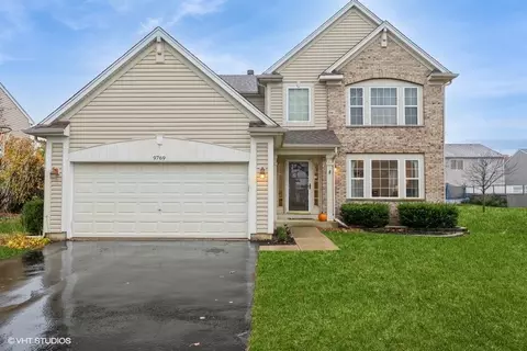 9769 Dunhill Dr, Huntley, IL 60142