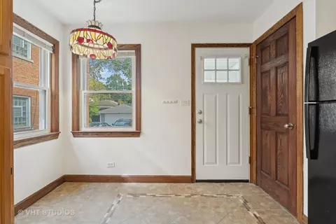 413 Custer Ave, Evanston, IL 60202 photo 7