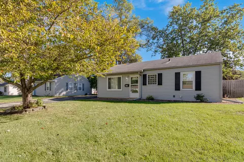1714 Marlboro Ln, Crest Hill, IL 60403
