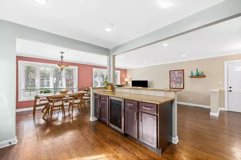 Other - 519 Bedford Ln, Des Plaines, IL 60016 photo 3 of 7