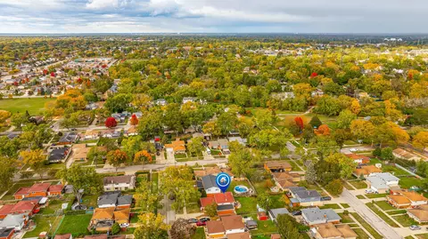 View/Area - 519 Bedford Ln, Des Plaines, IL 60016 photo 7 of 8