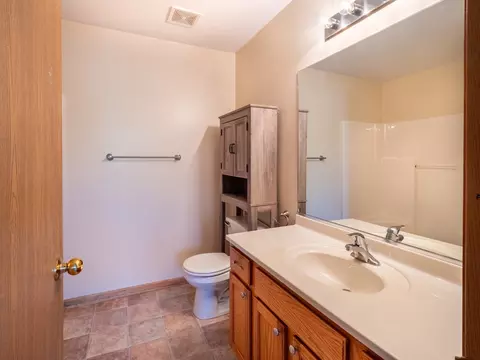 981 Constance Ln #E, Sycamore, IL 60178 photo 17