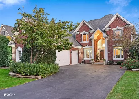 1107 Tuthill Rd, Naperville, IL 60563