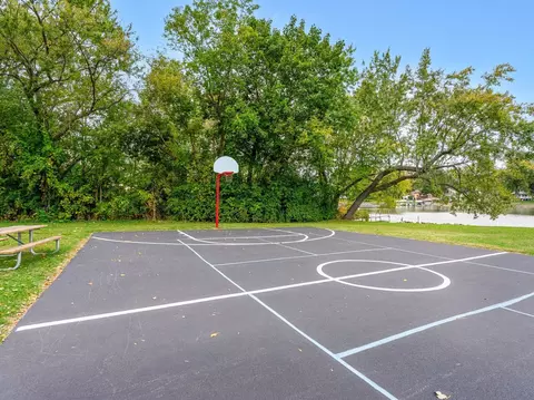 Exterior - 105 Gladys Ave, Fox River Grove, IL 60021 photo 4 of 4