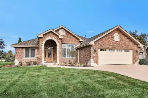12250 W Carroll Dr, Homer Glen, IL 60491