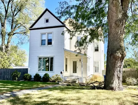1008 Marquette St, Lasalle, IL 61301