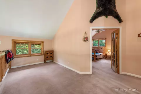 Entry Way - 208 Blackhawk Trl, Algonquin, IL 60102 photo 5 of 5