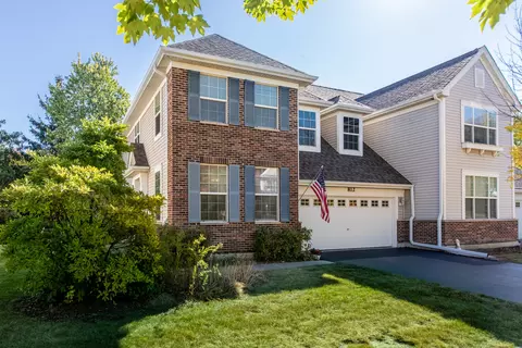 812 Linden Cir, Hoffman Estates, IL 60169