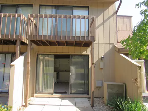 34 Montego Colony #5, Fox Lake, IL 60020