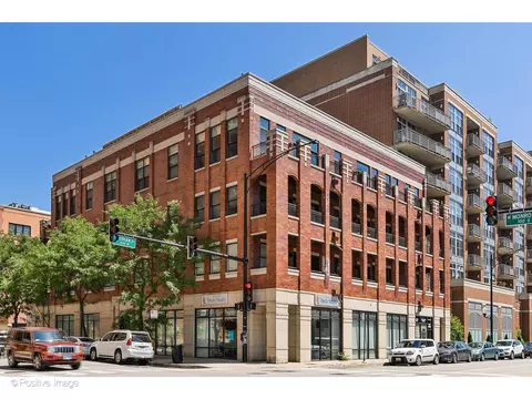 955 W Monroe St #2B, Chicago, IL 60607