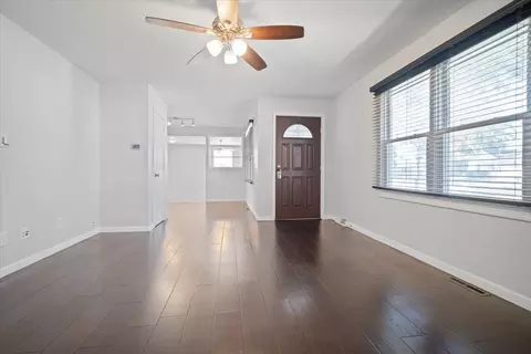 Living - 120 Conley Cir, Bloomington, IL 61701 photo 2 of 6