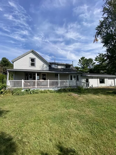 25914 Perkins Rd, Harvard, IL 60033