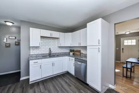 526 E Maple St, Lombard, IL 60148 photo 8
