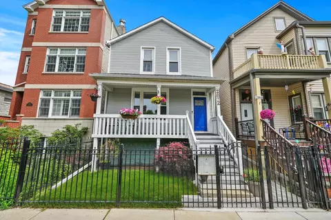 2872 W Palmer St, Chicago, IL 60647