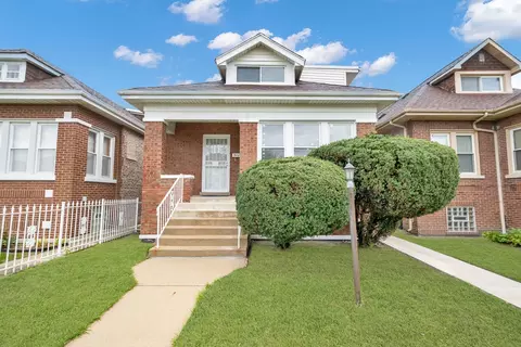 7715 S Wood St, Chicago, IL 60620