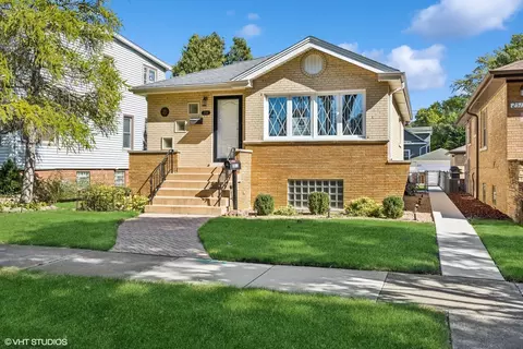 2513 Westover Ave, North Riverside, IL 60546