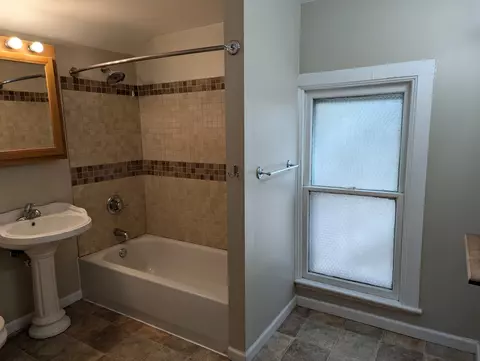 1448 W Stephenson St, Freeport, IL 61032 photo 14