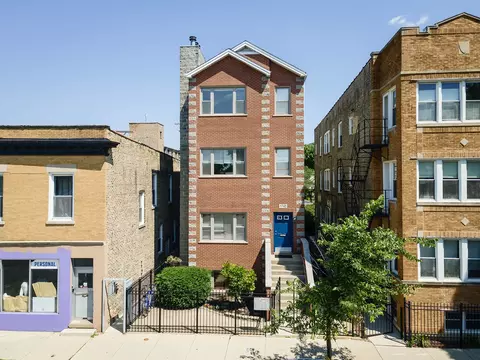 1742 W Foster Ave, Chicago, IL 60640