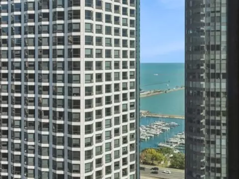 View/Area - 400 E Randolph St #3102, Chicago, IL 60601 photo 2 of 3