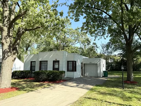 1104 Nowell Ave, Joliet, IL 60433