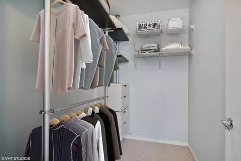 807 Davis St #2004, Evanston, IL 60201 photo 11