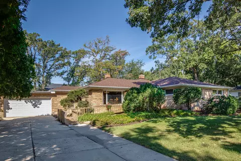 0 S734 Forest St, Winfield, IL 60190