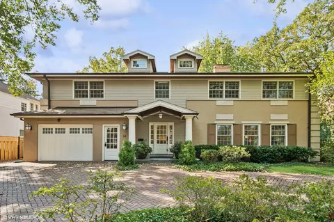 88 Abbottsford Rd, Winnetka, IL 60093