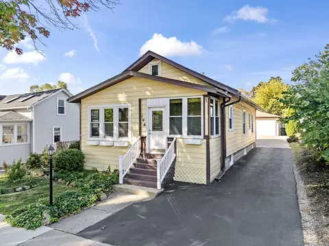 106 S Hale St, Palatine, IL 60067