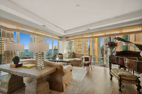 Living - 57 E Delaware Pl #PH4001, Chicago, IL 60611 photo 2 of 4