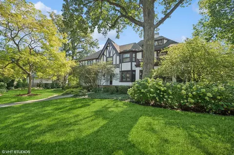 622 Oak St, Winnetka, IL 60093