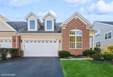 303 Quarry Ridge Cir, Sugar Grove, IL 60554