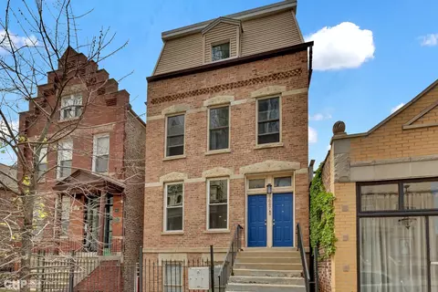 1647 W 17th St, Chicago, IL 60608