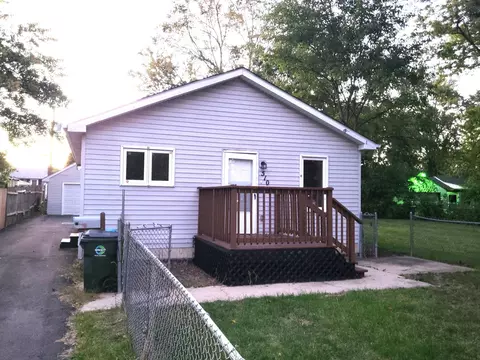 510 Howard Ave, Aurora, IL 60506