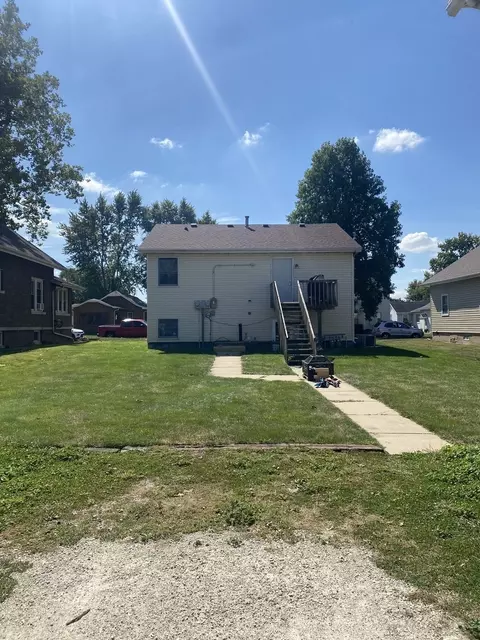 404 W Cleveland St, Spring Valley, IL 61362