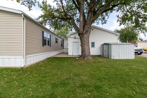 1247 12th St, Bloomington, IL 61704 photo 27